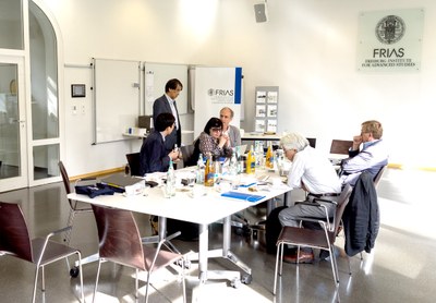 Dapeng Cai, Takaho Ando, Regina Pekelmann Markus, Martin Grossmann, Till Roenneberg and Takao Kondo Dapeng Cai, Takaho Ando, Regina Pekelmann Markus, Martin Grossmann, Till Roenneberg and Takao Kondo