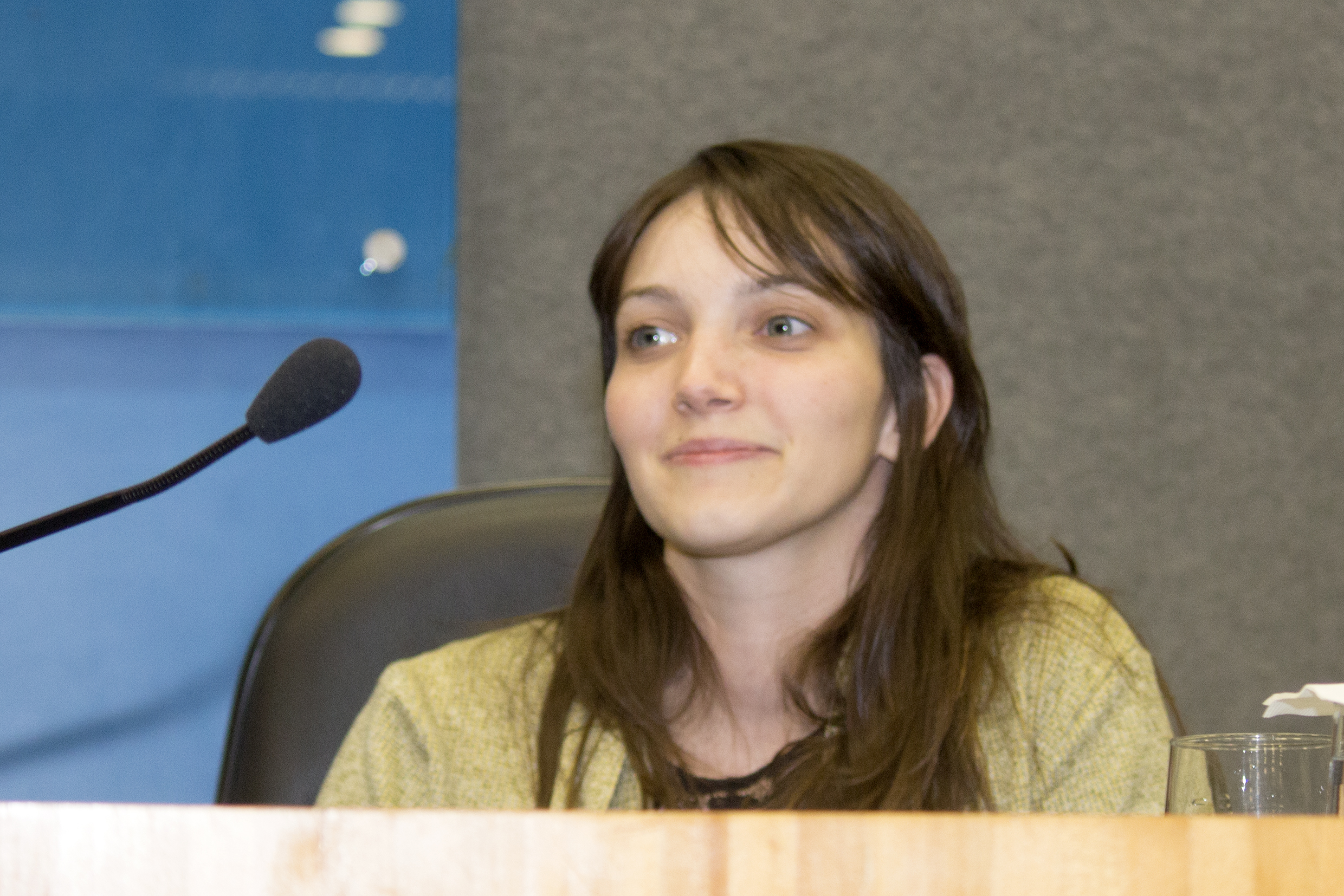 Larissa Figueiredo's presentation as an audiovisual critical rapporteur - April 27, 2015